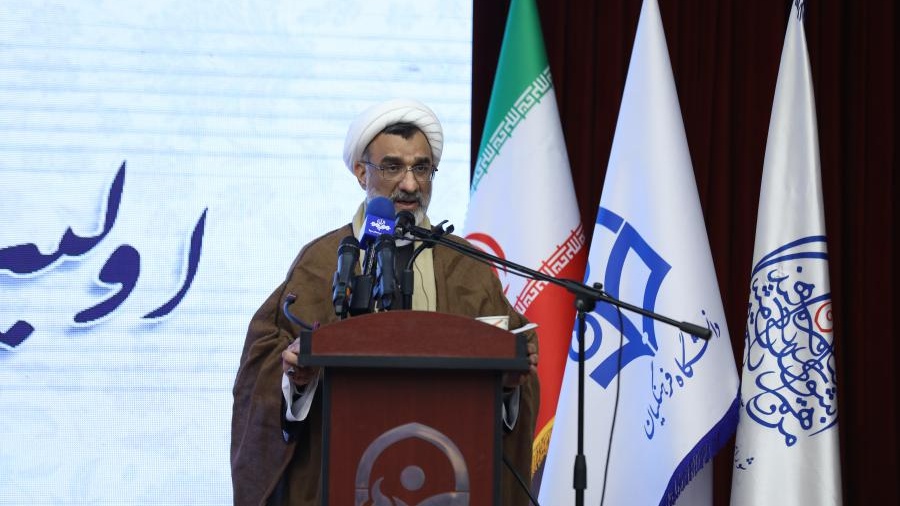 حجت الاسلام و المسلمین خسروپناه مطرح کرد: 

استفاده از فناوری های نوین و هوش مصنوعی، برای تقویت عدالت آموزشی