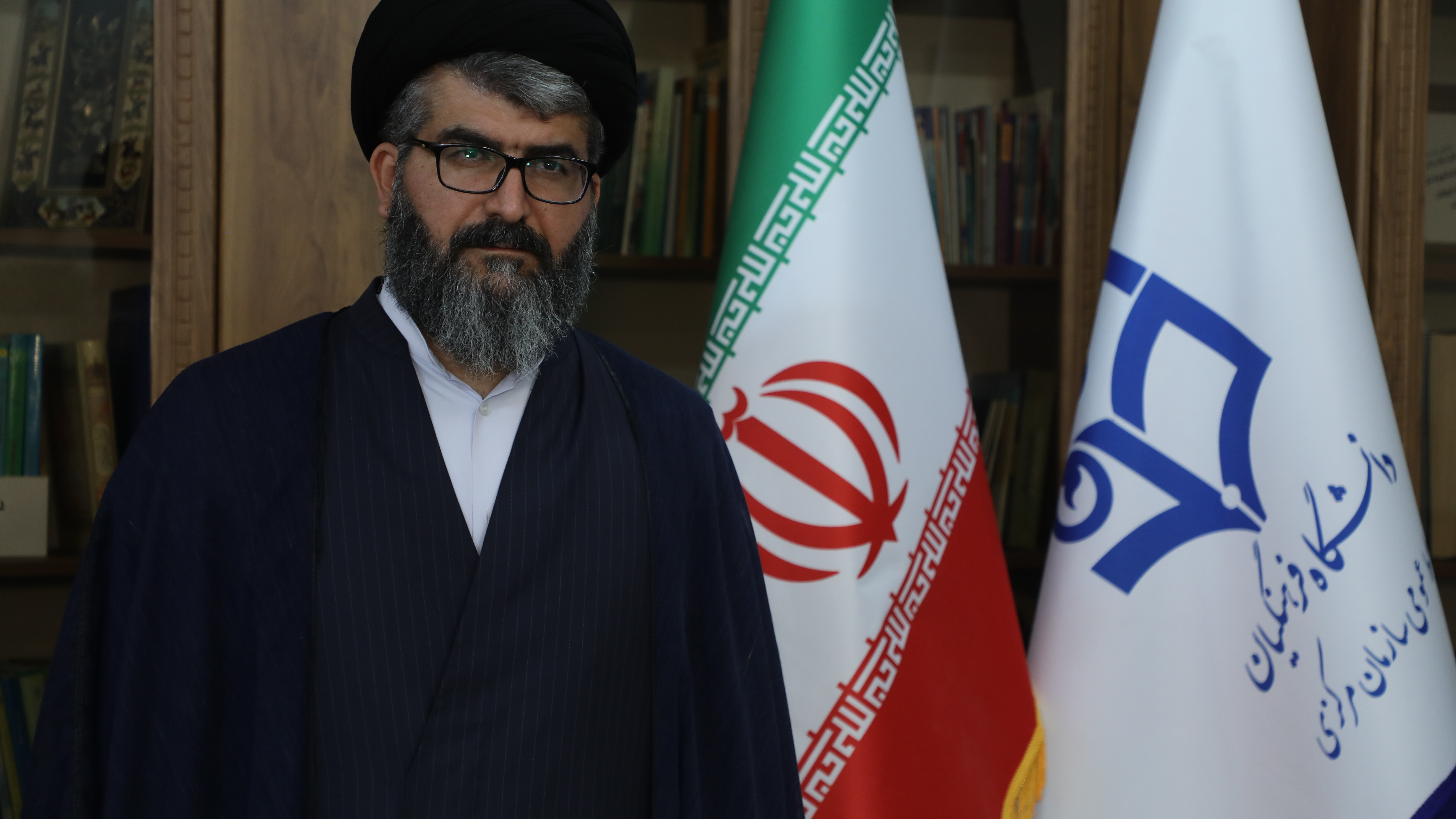 با حکم رئیس دانشگاه فرهنگیان:

سرپرست معاونت پژوهش و فناوری دانشگاه فرهنگیان منصوب شد