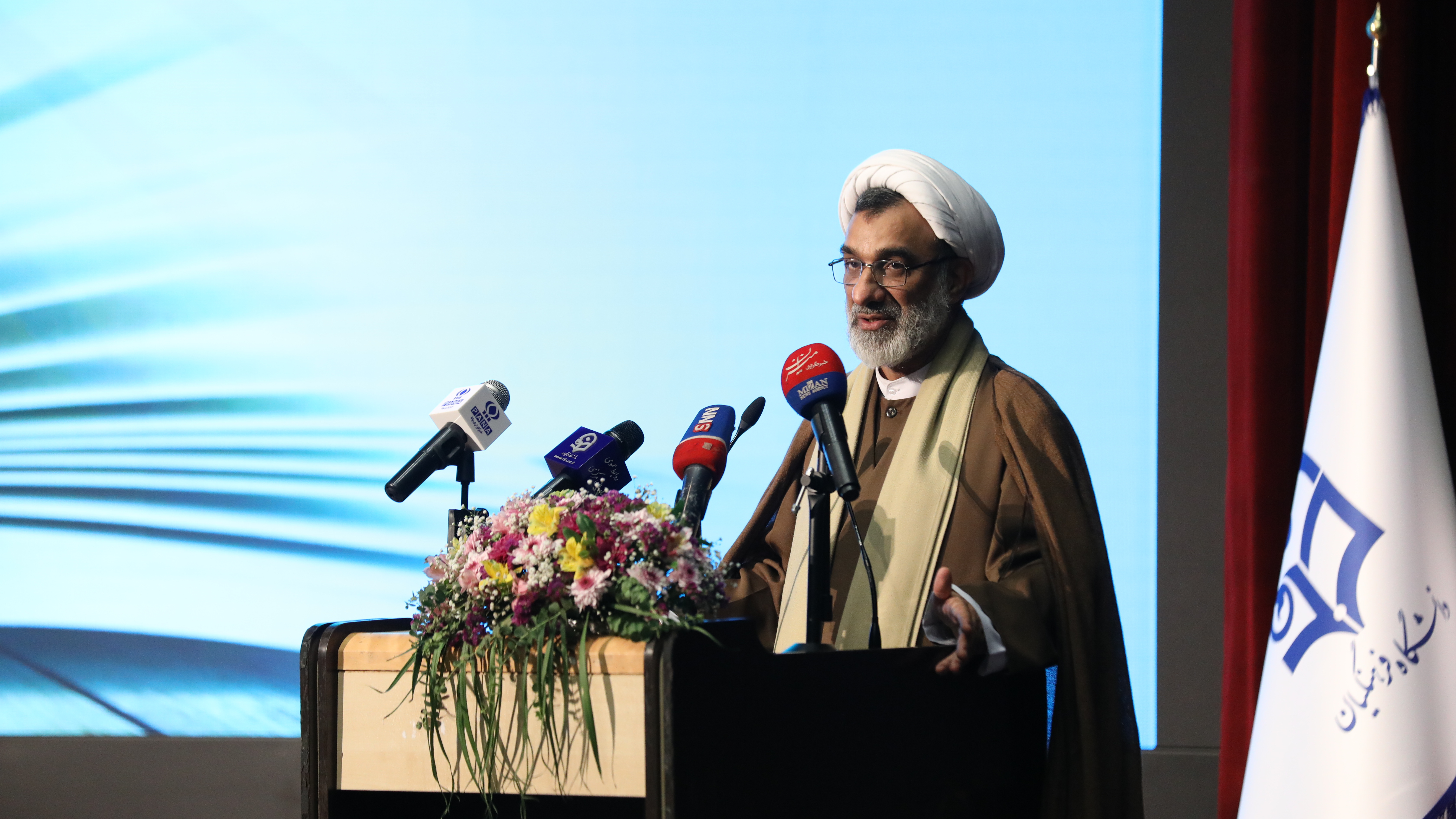 دبیر شورای عالی انقلاب فرهنگی:

دانشگاه فرهنگیان دانشگاه مهم حکمرانی کشور است