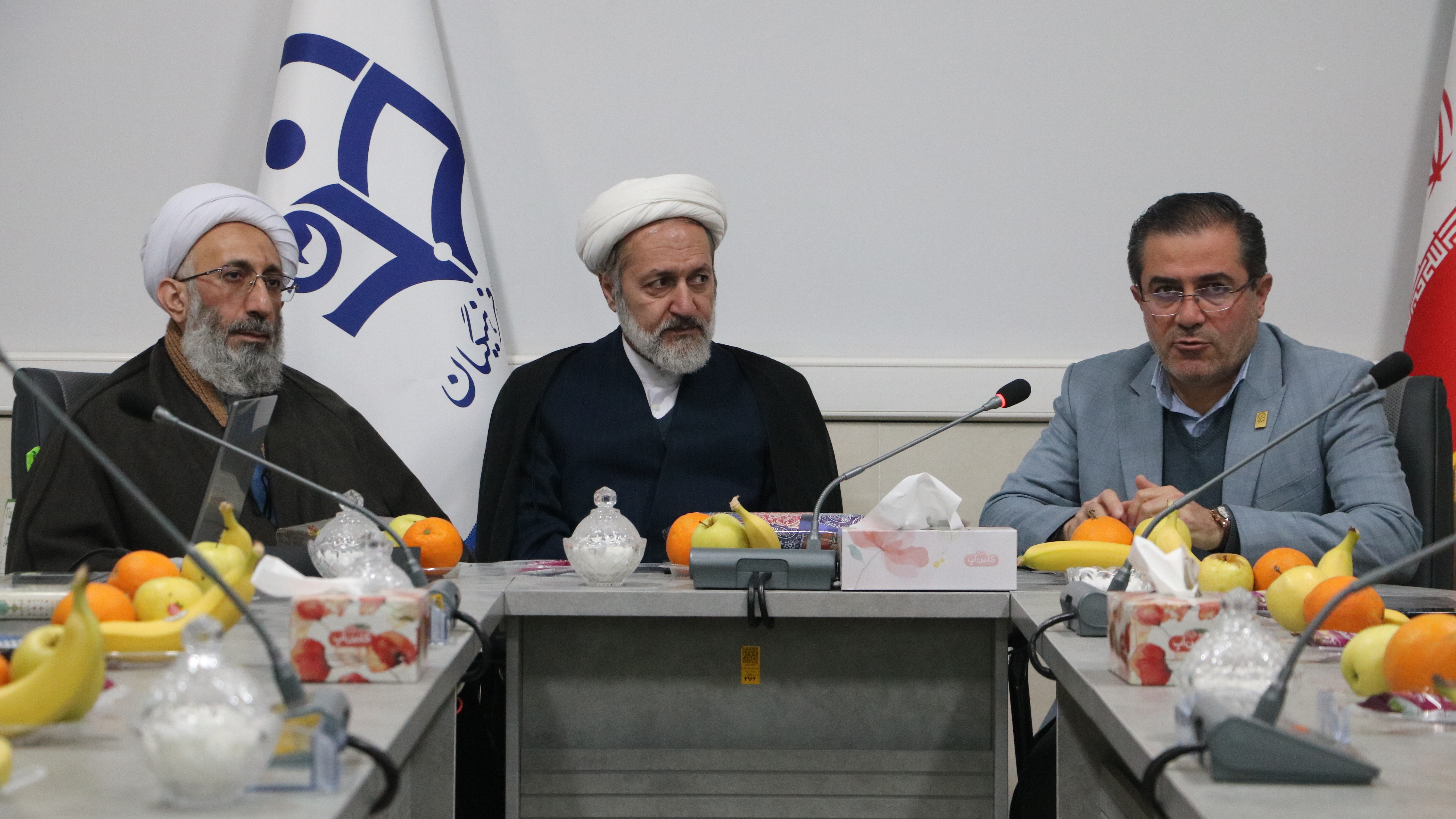 آیین تکریم و معارفه مسئول نهاد نمایندگی مقام معظم رهبری در دانشگاه فرهنگیان استان قزوین
