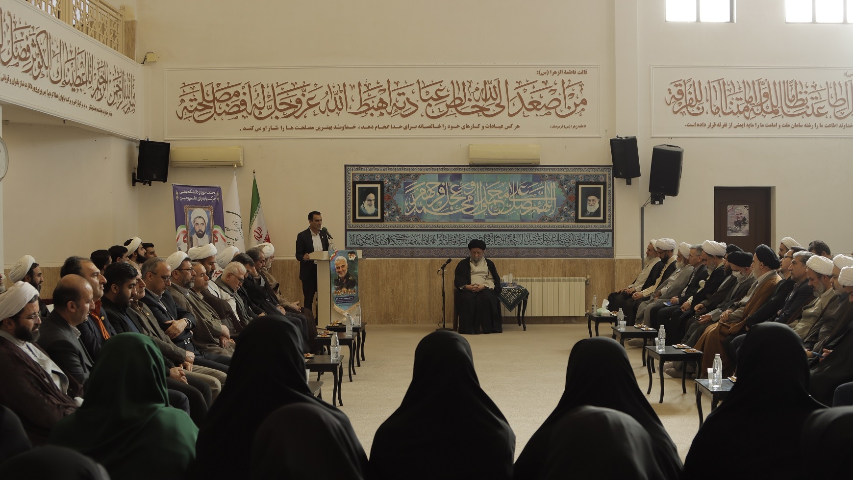 وحدت حوزه و دانشگاه شرط عبور از جنگ شناختی دشمنان