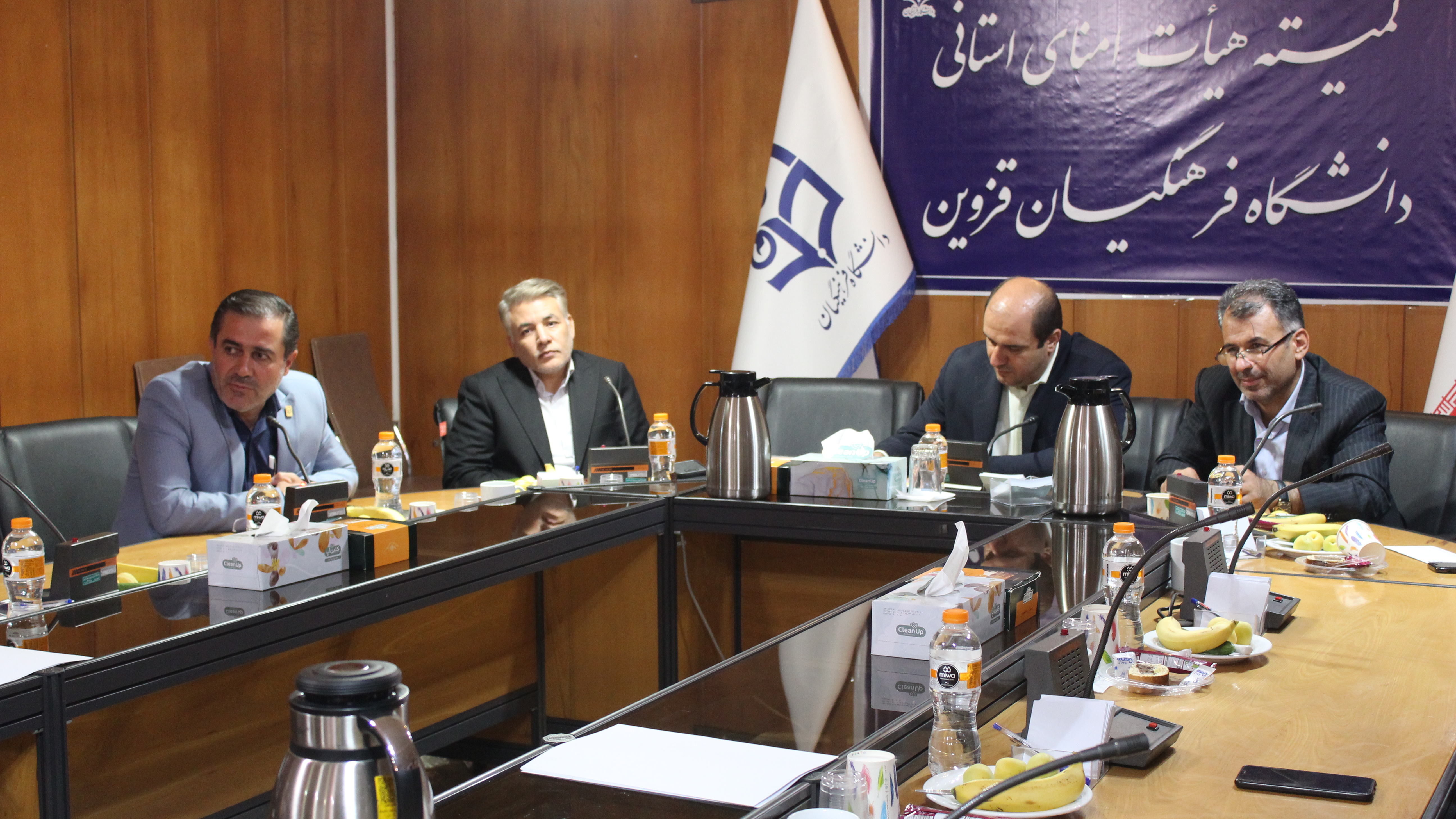 تصویب اختصاص 20هکتار زمین جهت ساخت دانشگاه جامع در کمیته استانی هیات امنای دانشگاه فرهنگیان قزوین