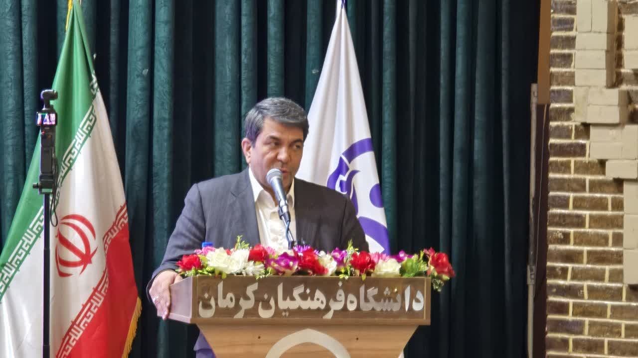 ارتقای کیفیت آموزشی، پژوهشی و توسعه مهارت های روز معلمان از مهم ترین اولویت های استان کرمان است