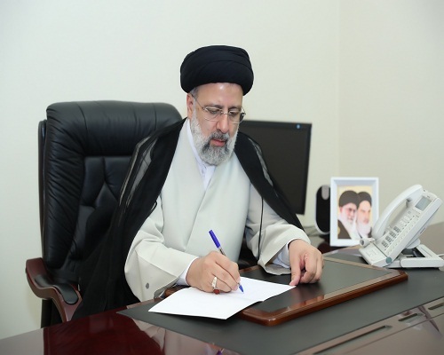 توسط آیت الله رئیسی ابلاغ شد:

مصوبه «نظام نامه سنجش و پذیرش دانشجوی متعهد خدمت به وزارت آموزش و پرورش»