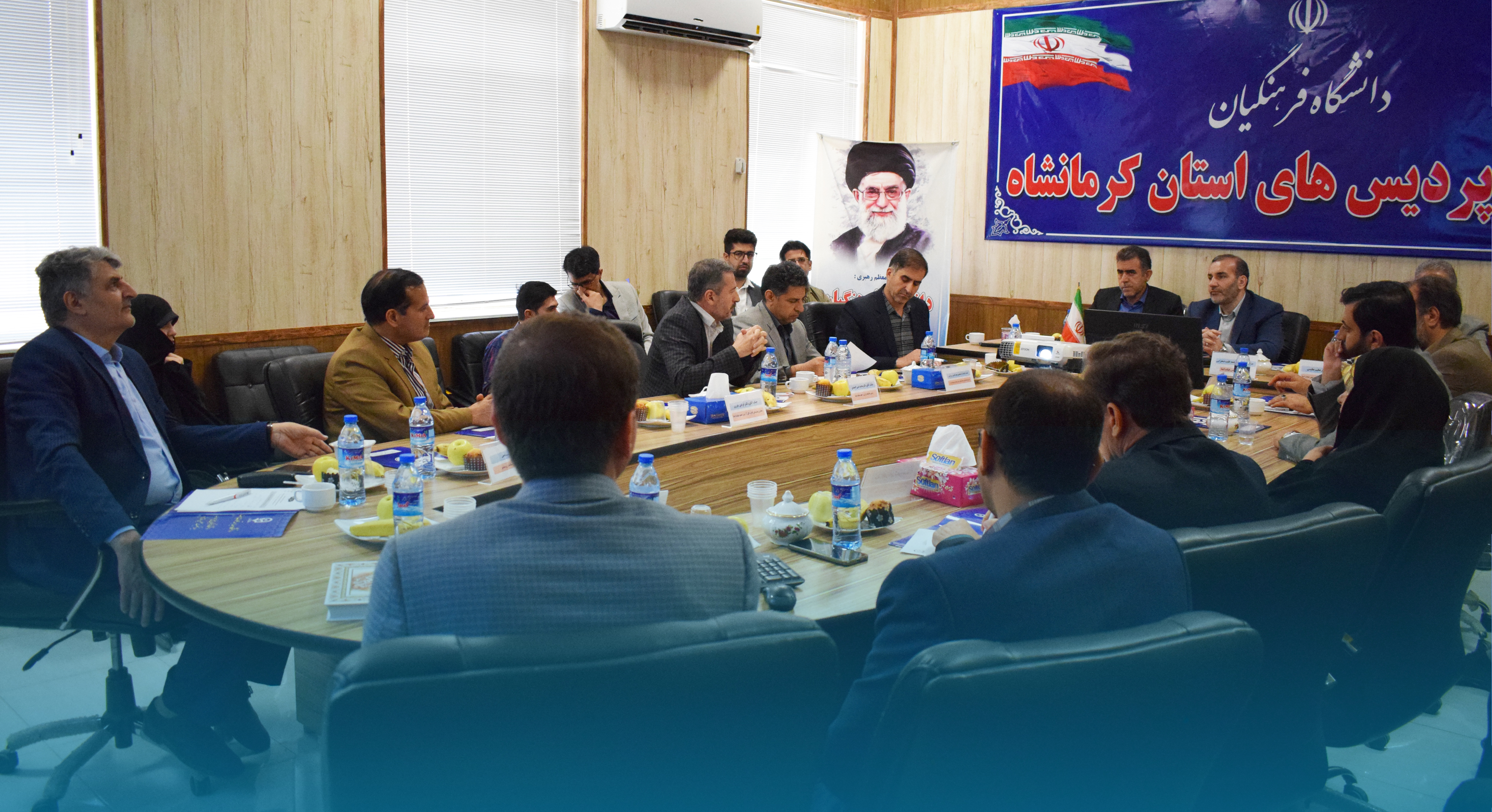 بازدید استاندار کرمانشاه از دانشگاه فرهنگیان استان و برگزاری ششمین جلسه هیات امنای دانشگاه