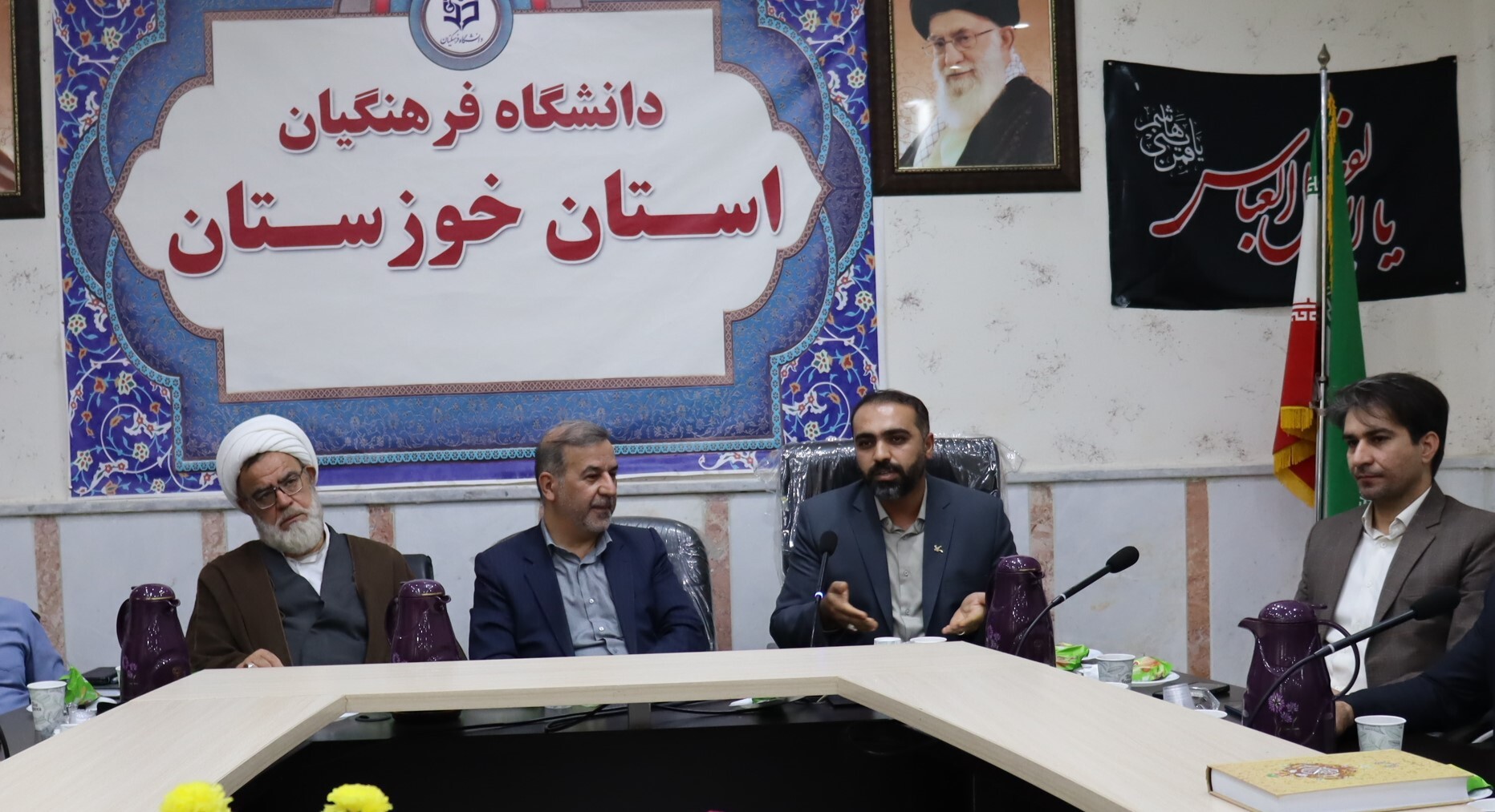 به همت مدیریت دانشگاه فرهنگیان خوزستان انجام گرفت:دو تفاهم نامه فی مابین دانشگاه فرهنگیان با کانون زبان ایران و کانون پرورش فکری کودکان و