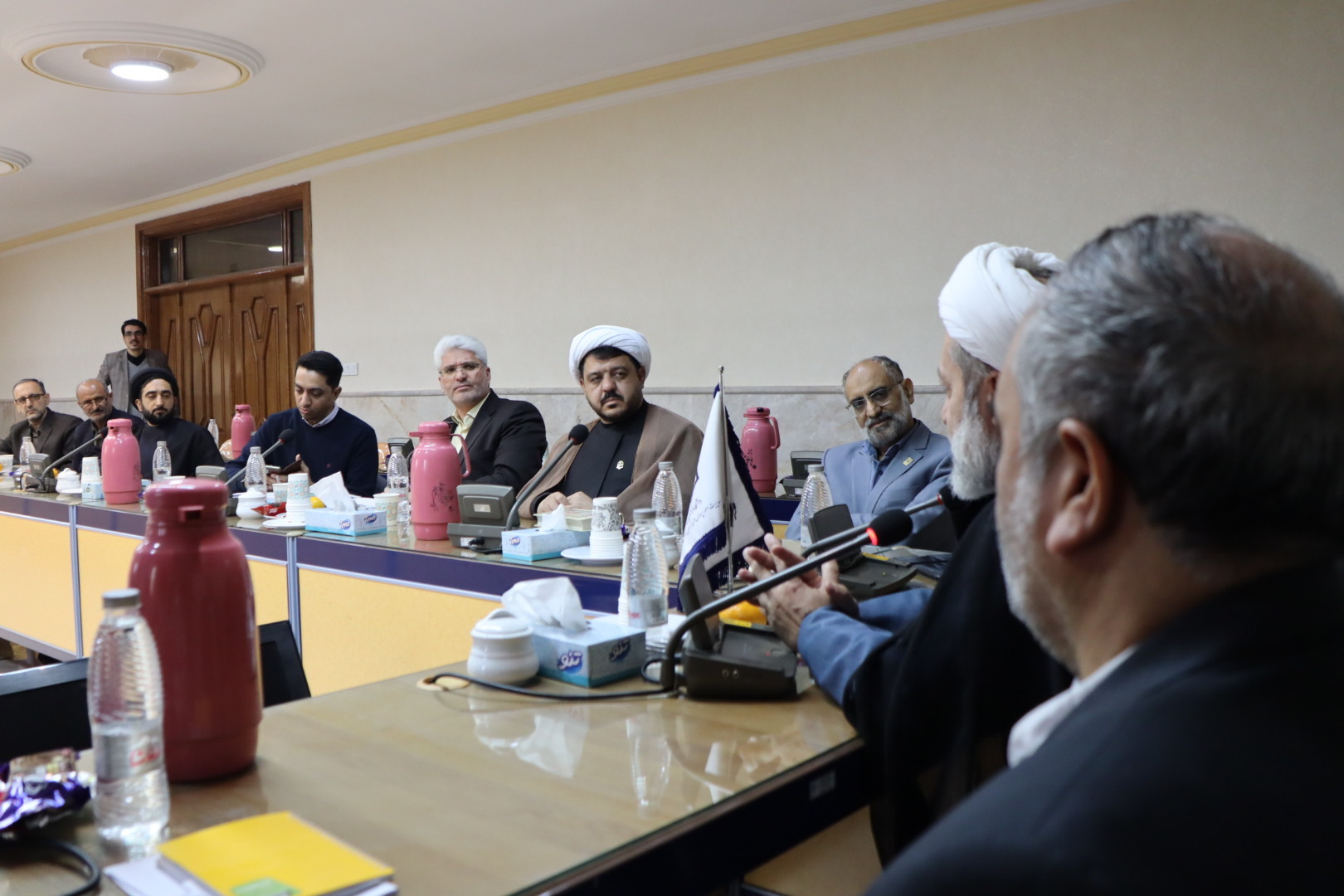 با حضور حجت الاسلام تقوی مسئول نهاد نمایندگی مقام معظم رهبری در دانشگاه فرهنگیان برگزار شد:جلسه شورای فرهنگی و اجتماعی استان خراسان رضوی
