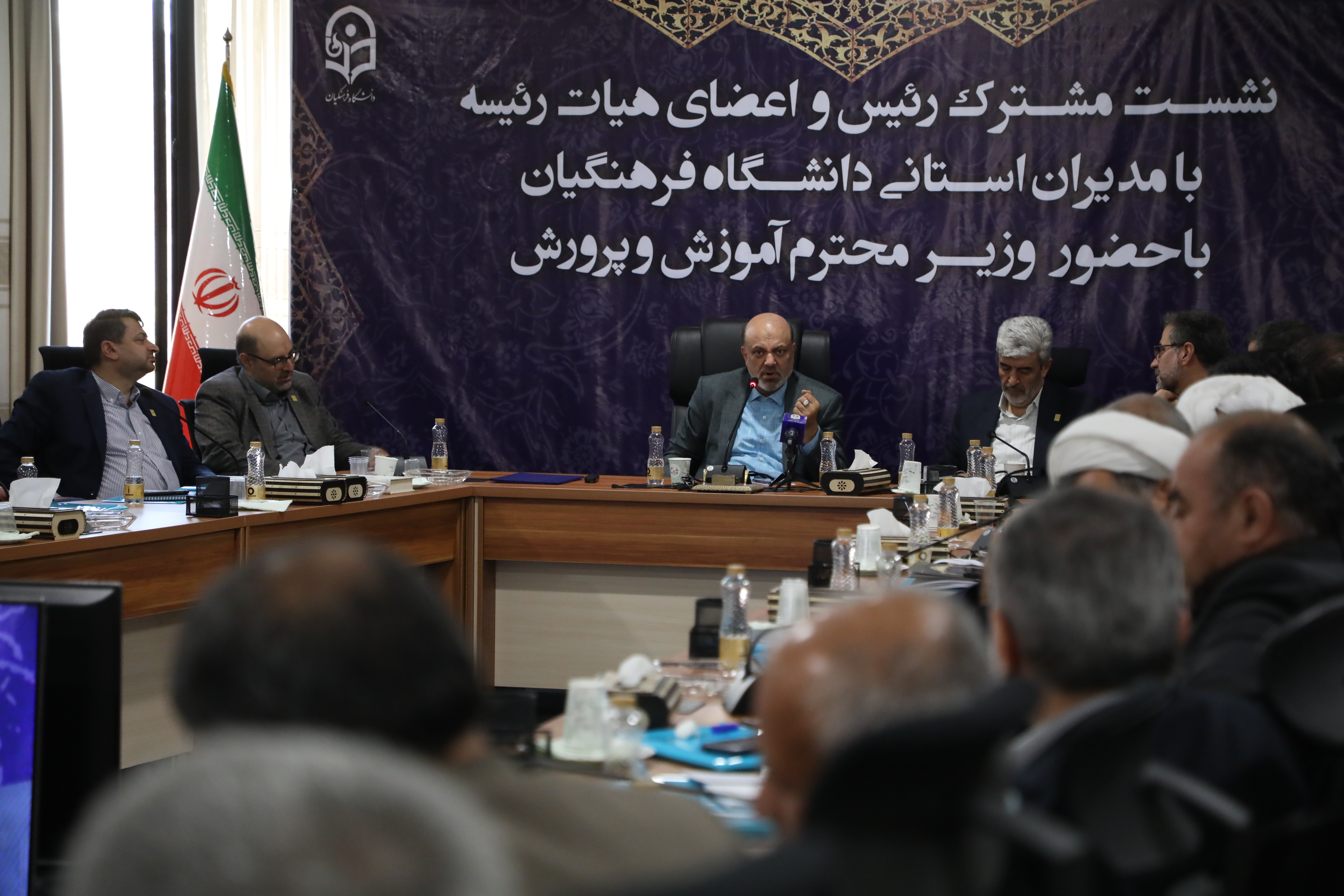 رئیس کمیسیون آموزش و تحقیقات مجلس شورای اسلامی:

لزوم توجه ویژه به مسائل دانشگاه فرهنگیان 