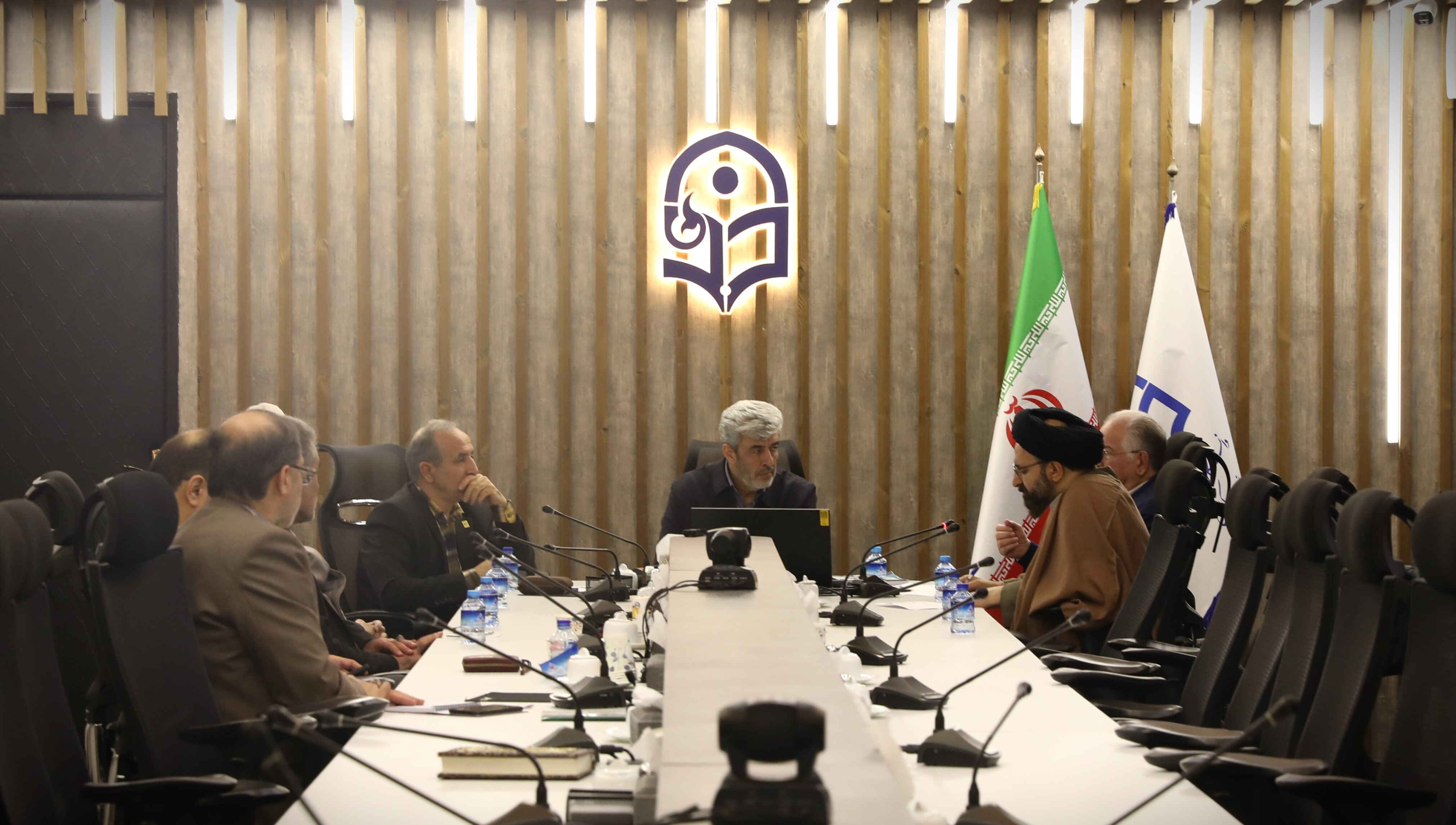 رئیس دانشگاه فرهنگیان :

دانشگاه فرهنگیان سنگر نخست تربیت نسل آینده ایران