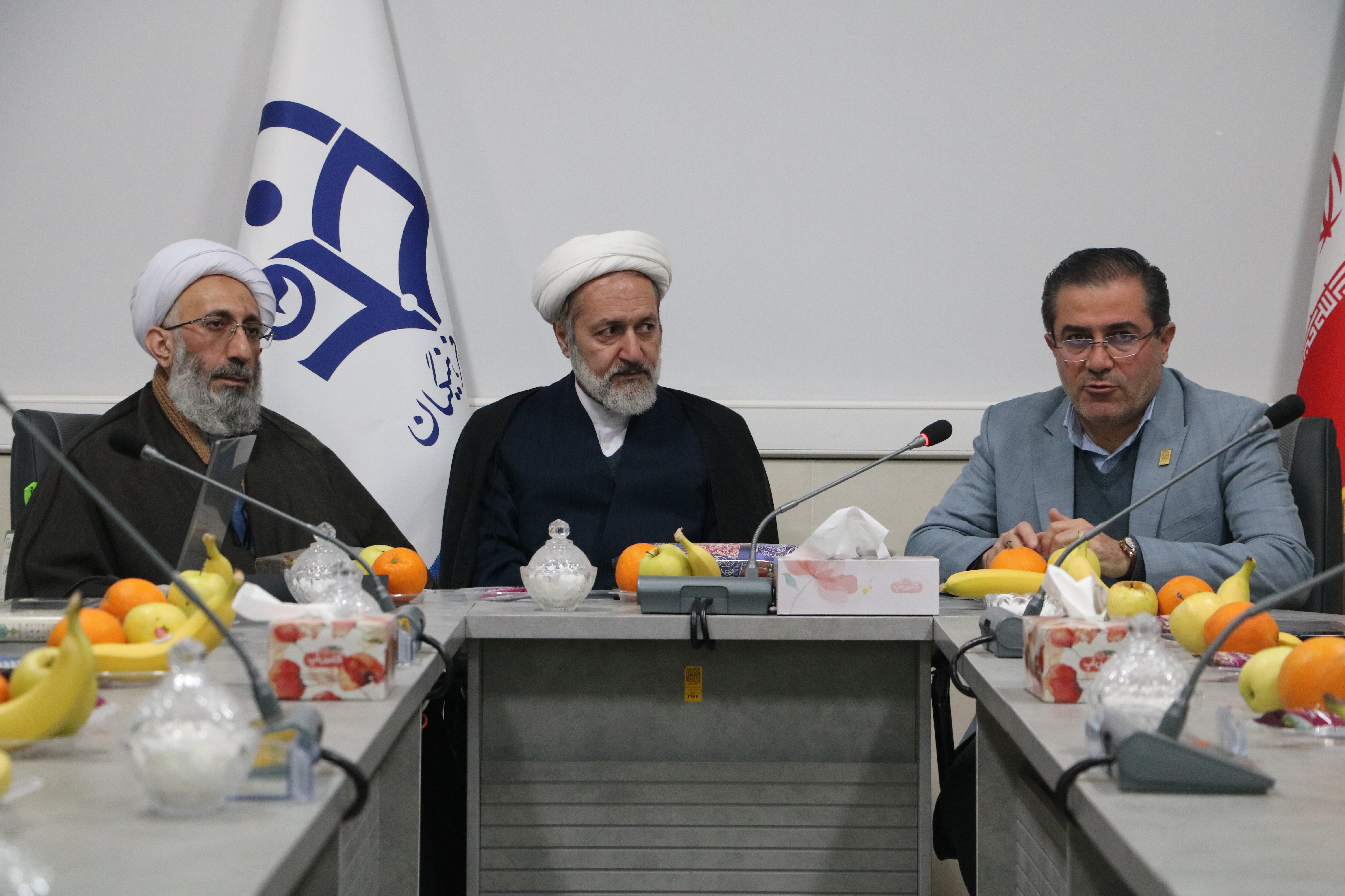 آیین تکریم و معارفه مسئول نهاد نمایندگی مقام معظم رهبری در دانشگاه فرهنگیان استان قزوین