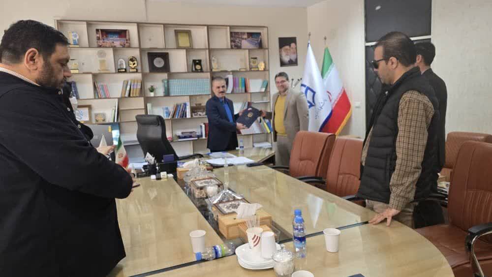برگزاری تکریم و معارفه مدیر کارورزی و مدارس وابسته