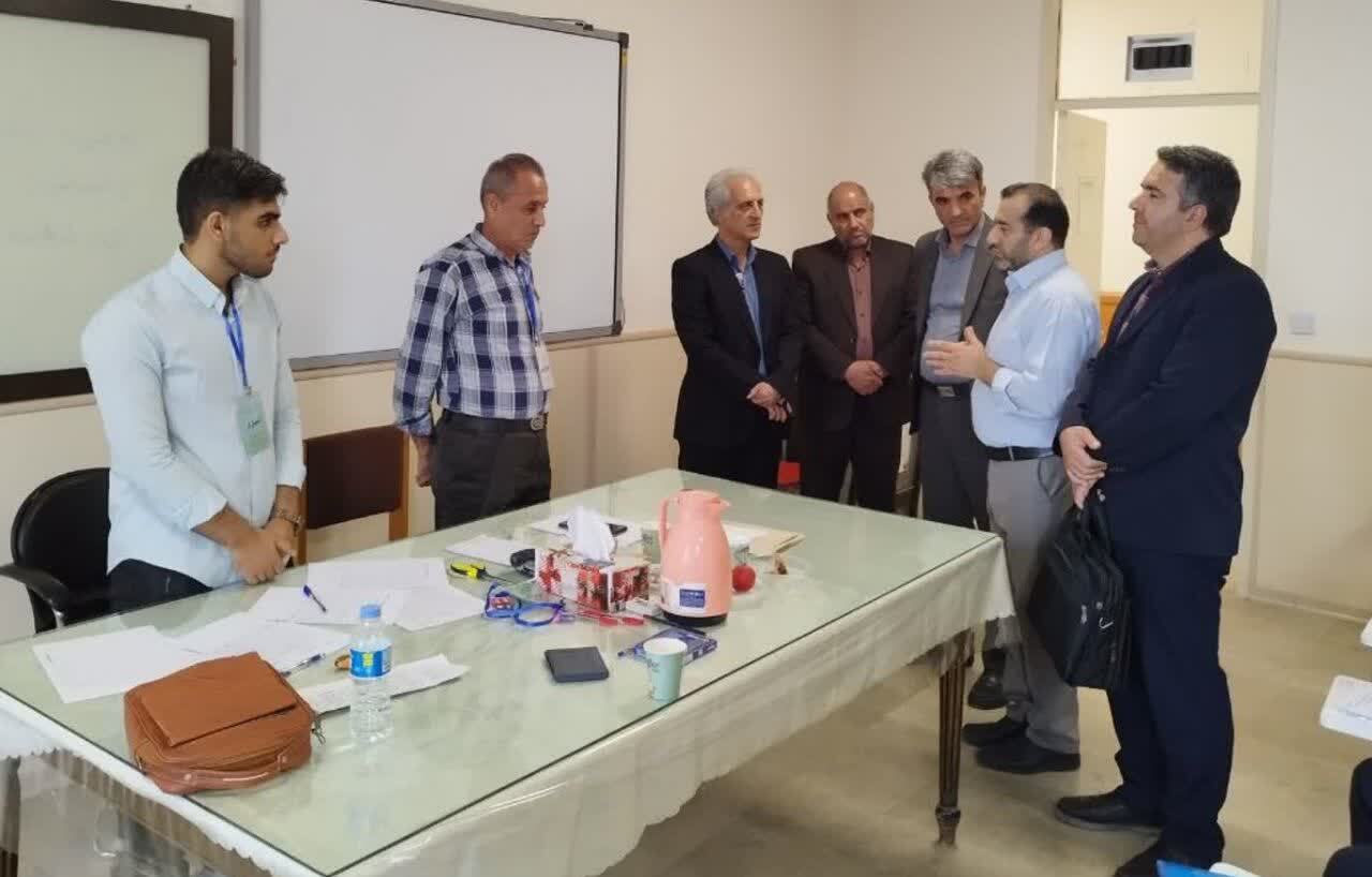 بازدید مدیرکل سیاسی، انتخابات و تقسیمات کشوری استانداری گلستان از روند ارزیابی داوطلبان ورود به دانشگاه فرهنگیان