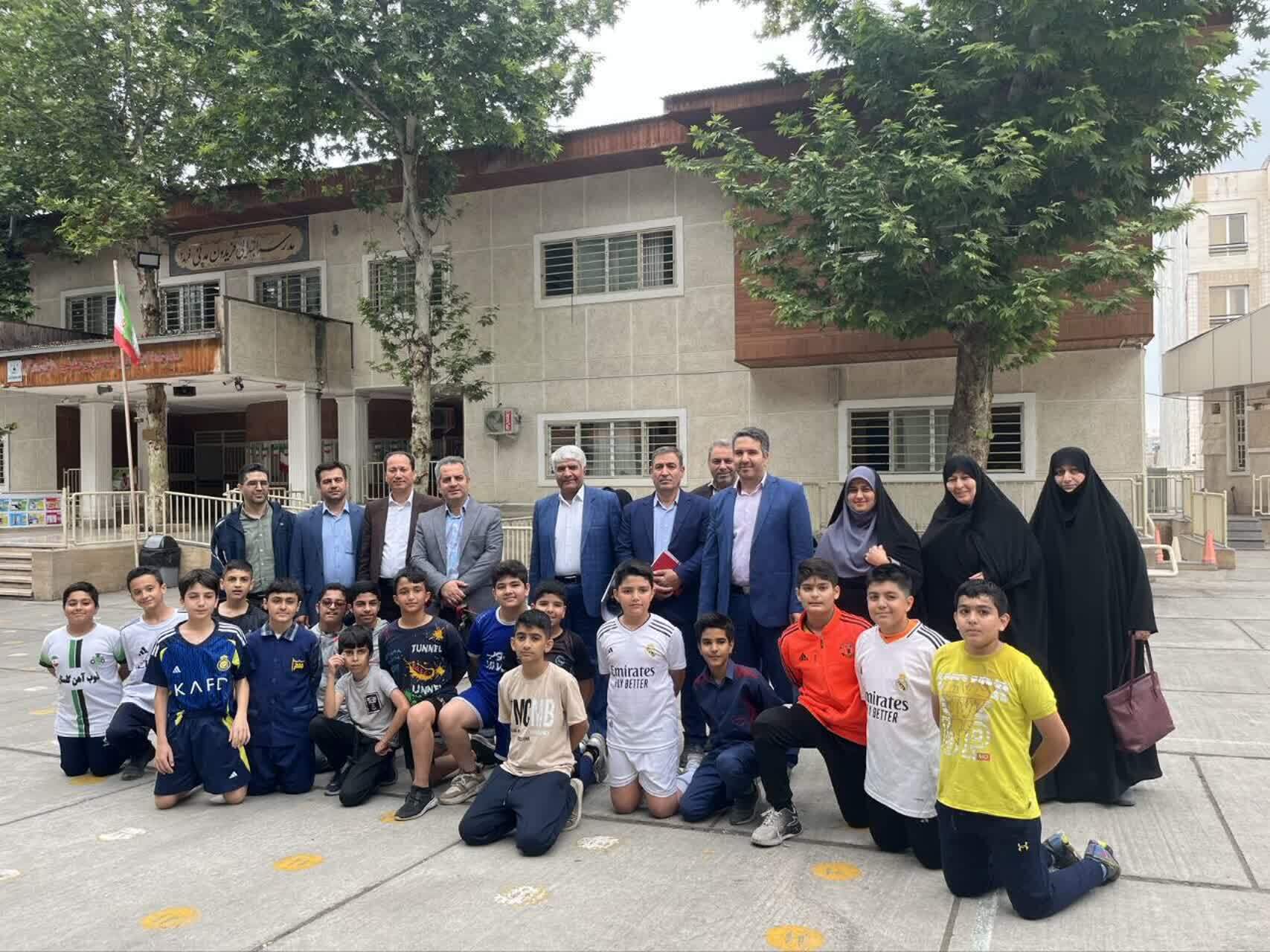 بازدید مدیر امور مدارس وابسته و کارورزی دانشگاه فرهنگیان از مدارس مجری کارورزی در گلستان