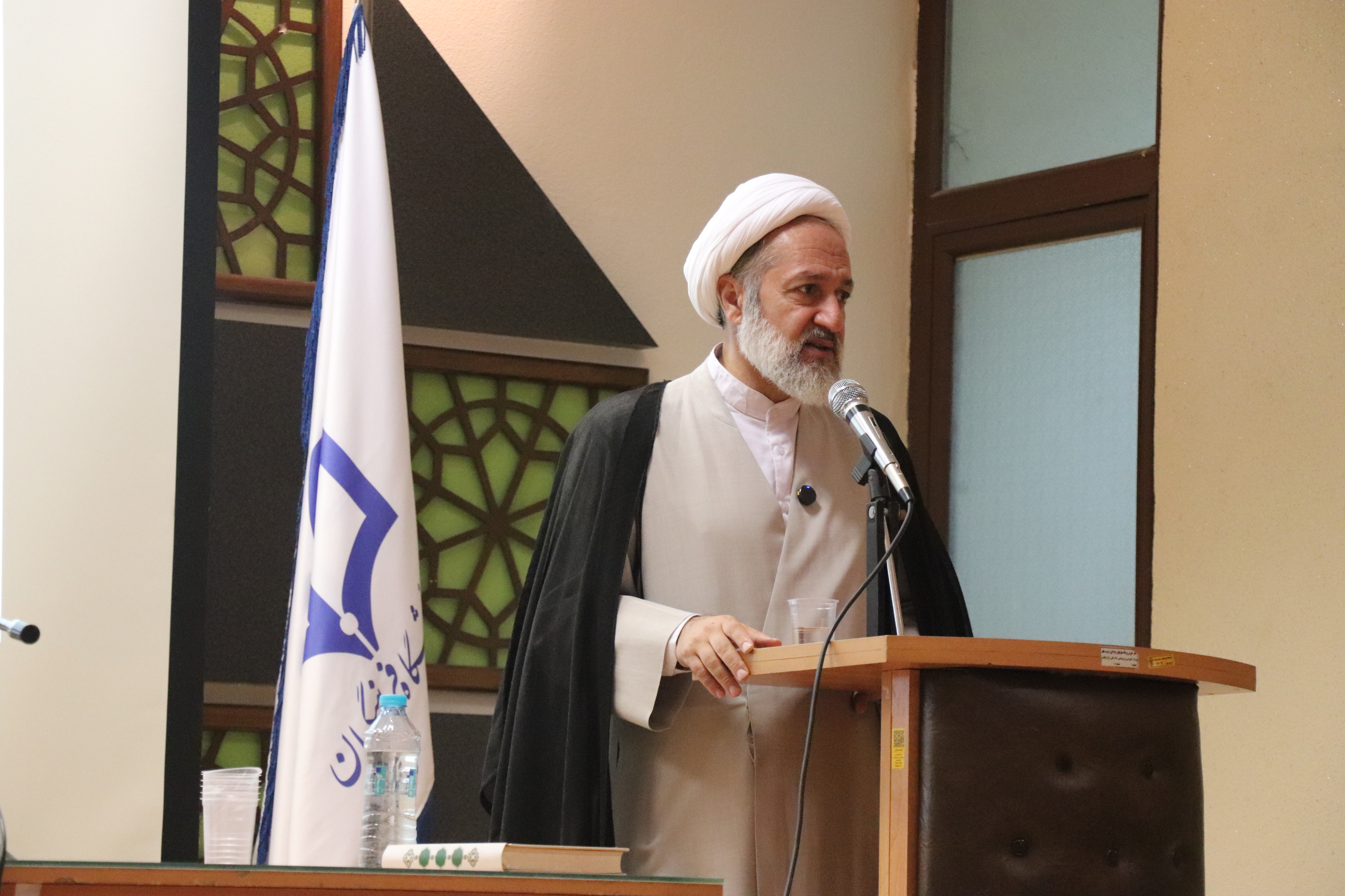 ضرورت همراهی و همدلی مسئولان نهاد نمایندگی با مدیران دانشگاه با توجه به چرخش ساختاری دانشگاه فرهنگیان از اداری به دانشگاهی