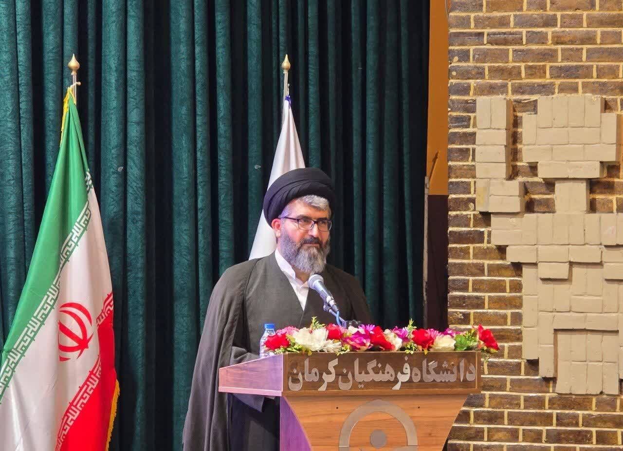 دانشگاه فرهنگیان باید به مثابه آزمایشگاه اجتماعی برای پرورش معلم عمل کند