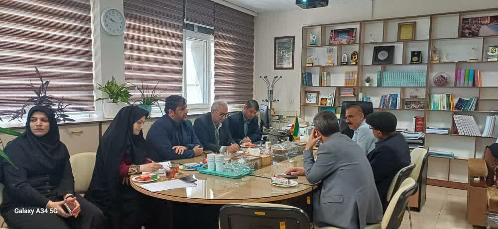 نشست مشترک دانشگاه فرهنگیان و پژوهشگاه مطالعات آموزش و پرورش در راستای انعقاد تفاهم نامه همکاری فی مابین