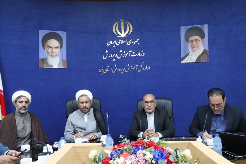 تحول در ساختار تعلیم و تربیت، محور نشست مشترک دانشگاه فرهنگیان یزد و آموزش و پرورش استان