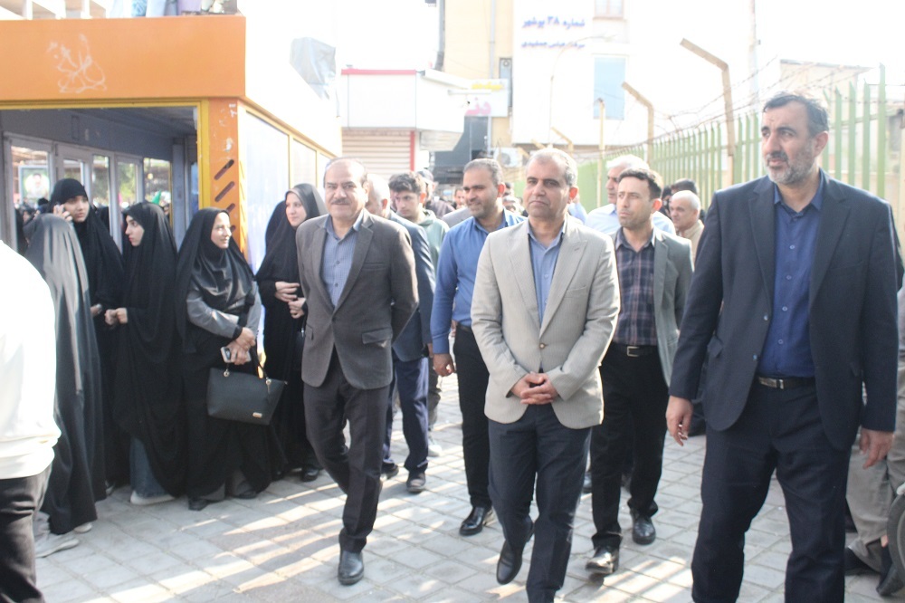 حضور دانشگاهیان دانشگاه فرهنگیان استان بوشهر در مراسم تشییع شهید مدافع امنیت