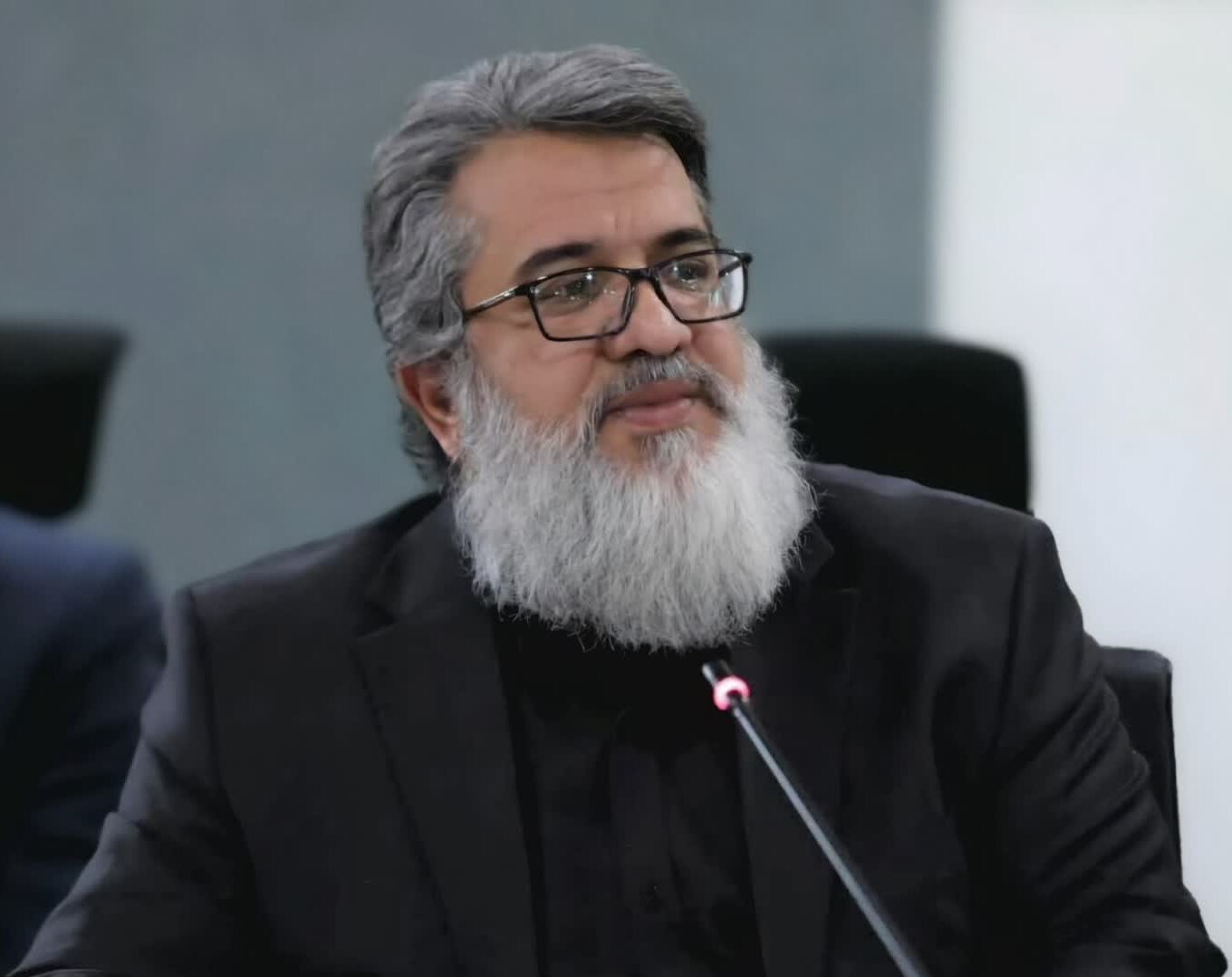 مدیرکل امور شاهد و ایثارگران دانشگاه فرهنگیان: توسعه خدمات آموزشی و فرهنگی برای دانشجویان شاهد و ایثارگر در دستور کار است