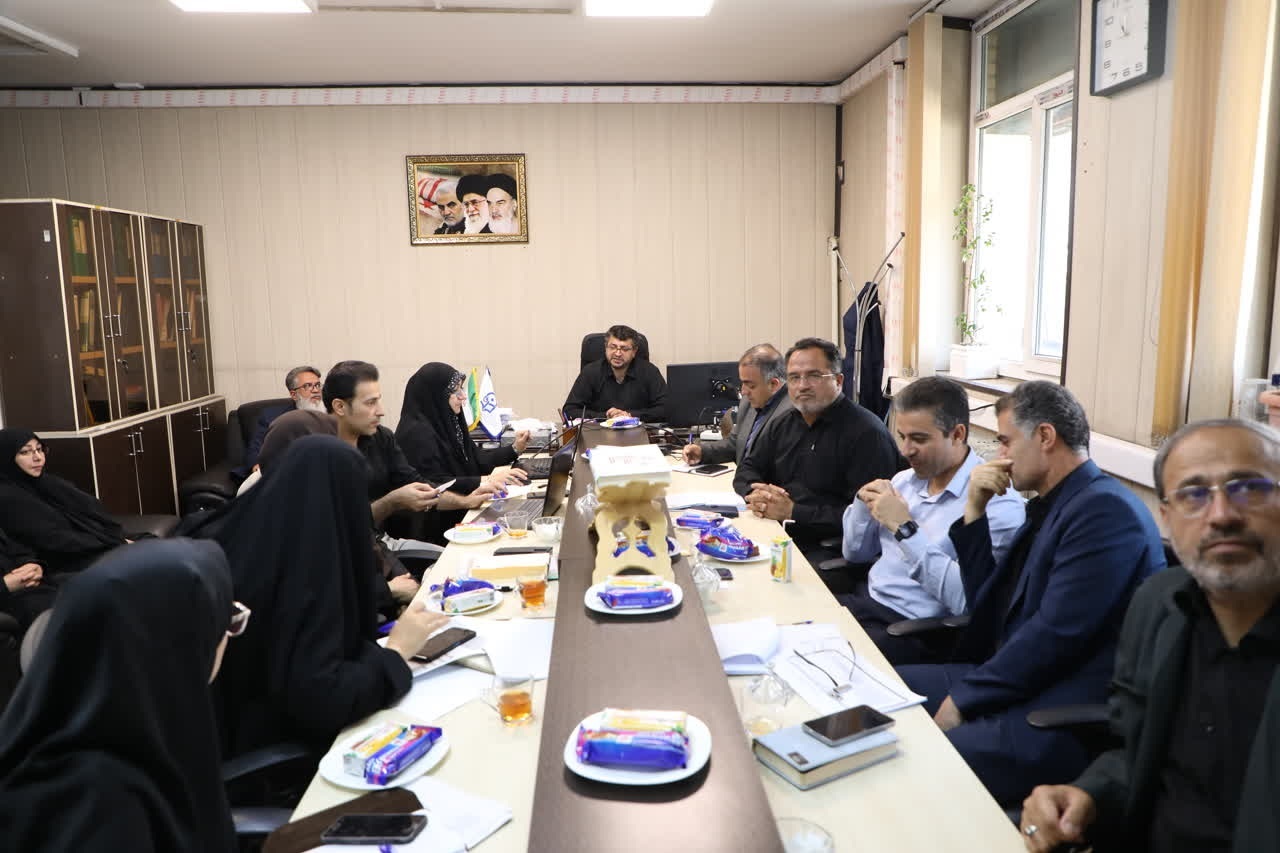 سومین جلسه ستاد «فرصت مهر» برگزار شد؛ تأکید بر آمادگی همه‌جانبه دانشگاه فرهنگیان برای آغاز سال تحصیلی