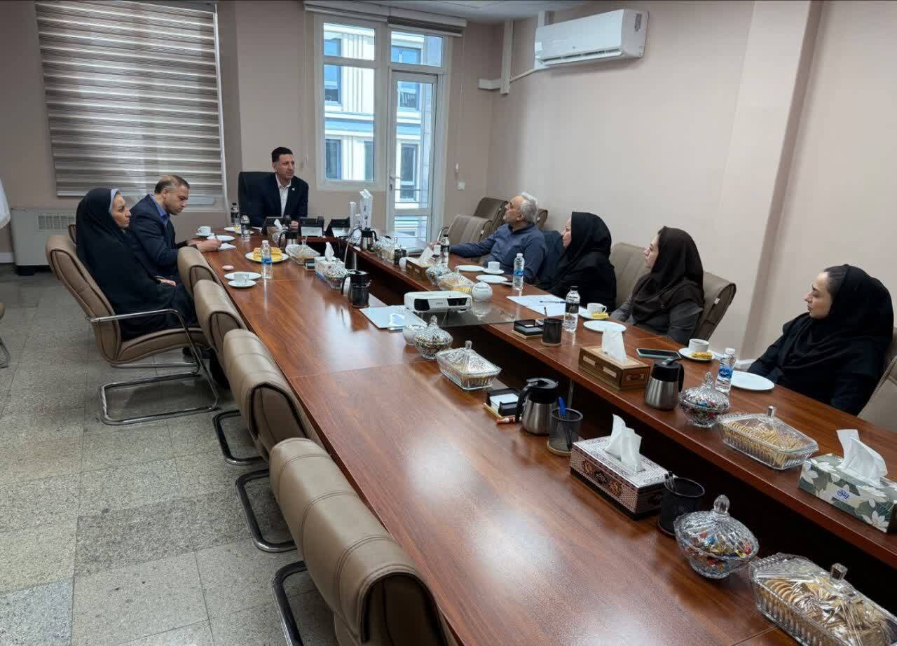 برگزاری نشست مشترک سازمان مرکزی دانشگاه فرهنگیان و بیمه ایران با هدف ارتقای کیفیت خدمات بیمه تکمیلی درمان کارکنان