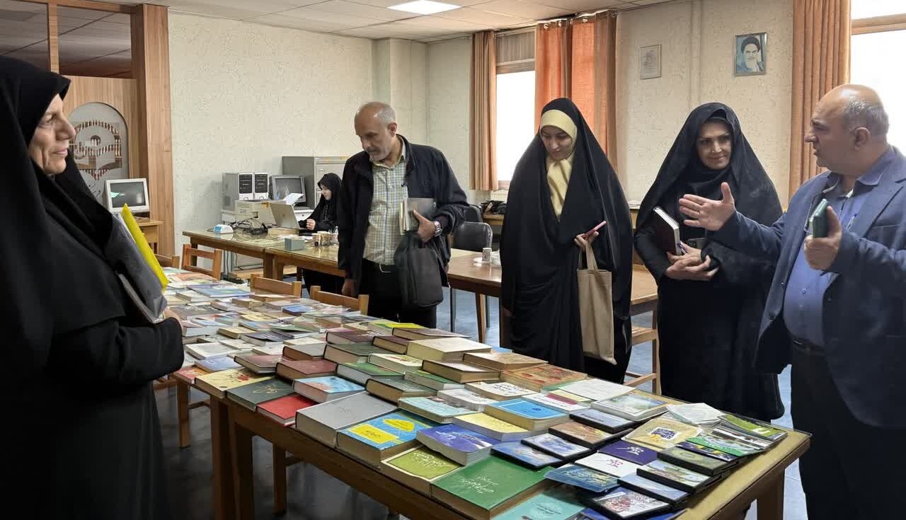 بازدید مدیرکل فرهنگی و تربیتی دانشگاه فرهنگیان از دانشگاه فرهنگیان استان زنجان