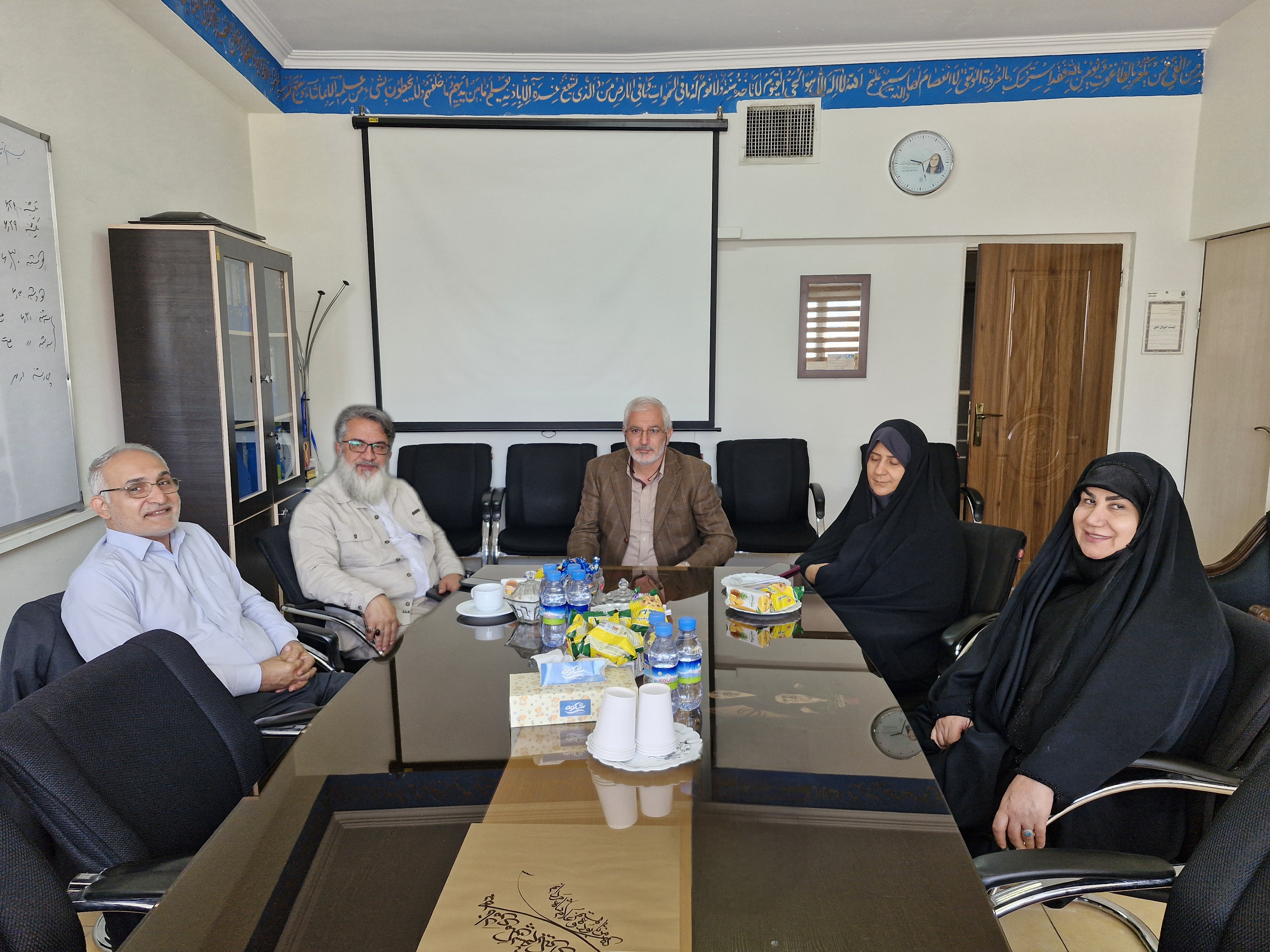نخستین نشست هم‌اندیشی مدیران کل امور شاهد و ایثارگر دانشگاه‌های فرهنگیان، ملی‌مهارت و علمی‌کاربردی برگزار شد