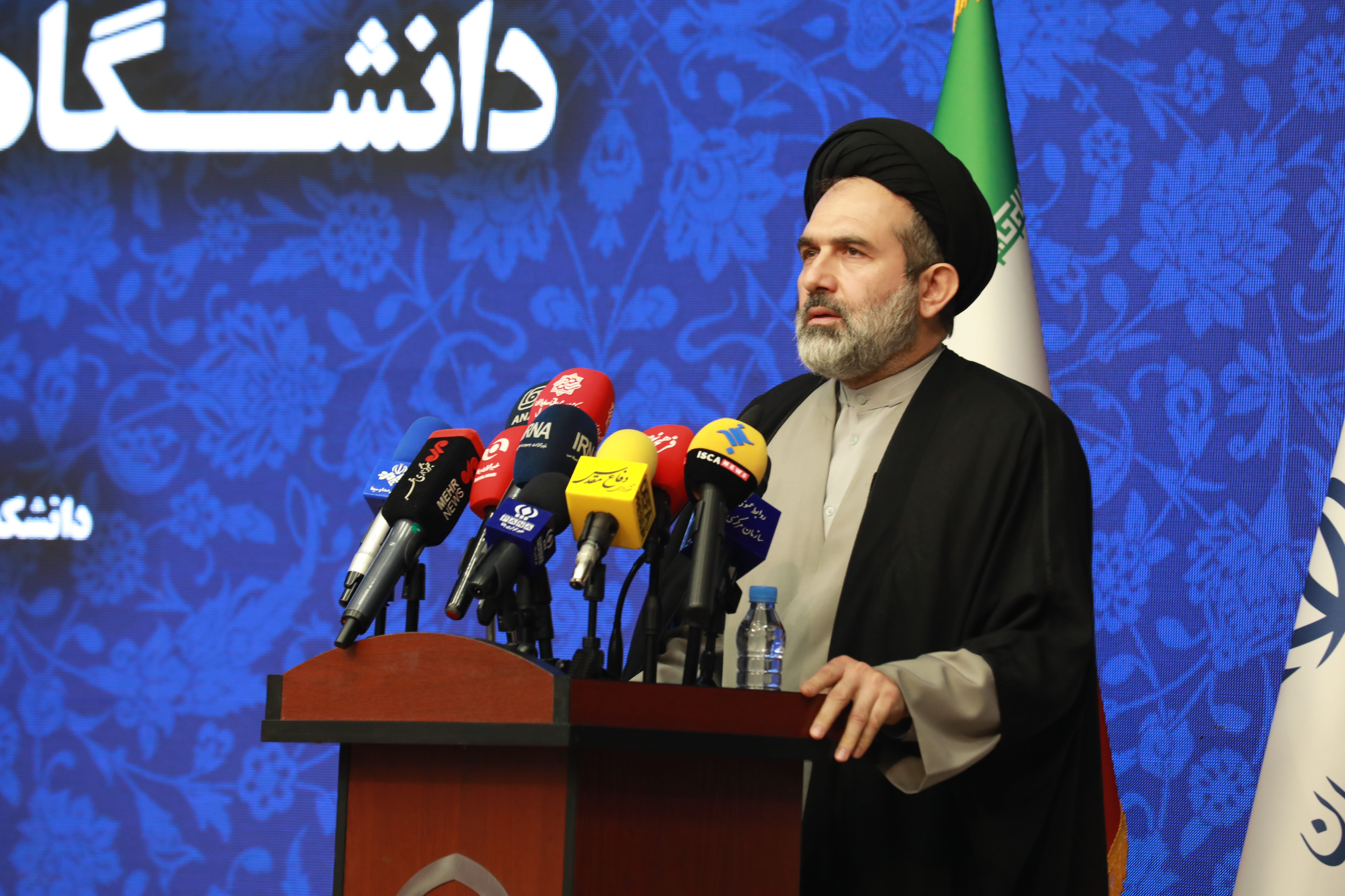 رسالت دانشگاه فرهنگیان تمدن‌سازی و تربیت نسلی تحول‌آفرین است