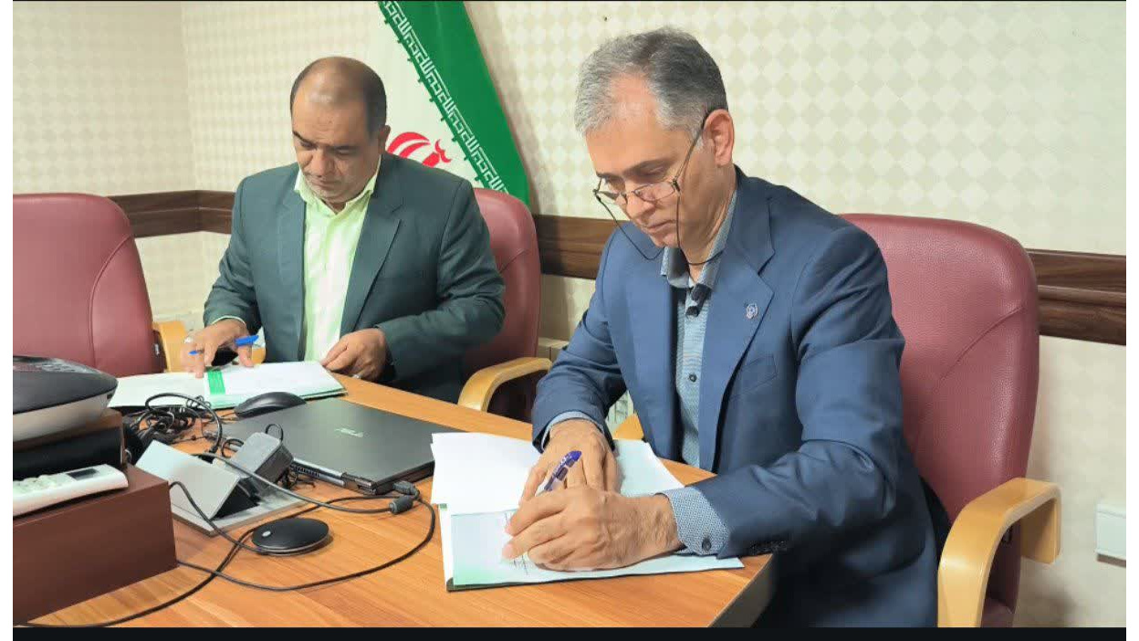 انعقاد تفاهم‌نامه همکاری دانشگاه فرهنگیان یزد با مرکز بهداشت استان